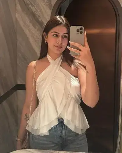Escorts In Dadenggiri
